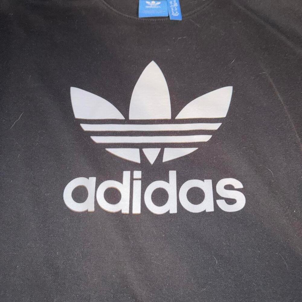 Adidas pullover size medium worn